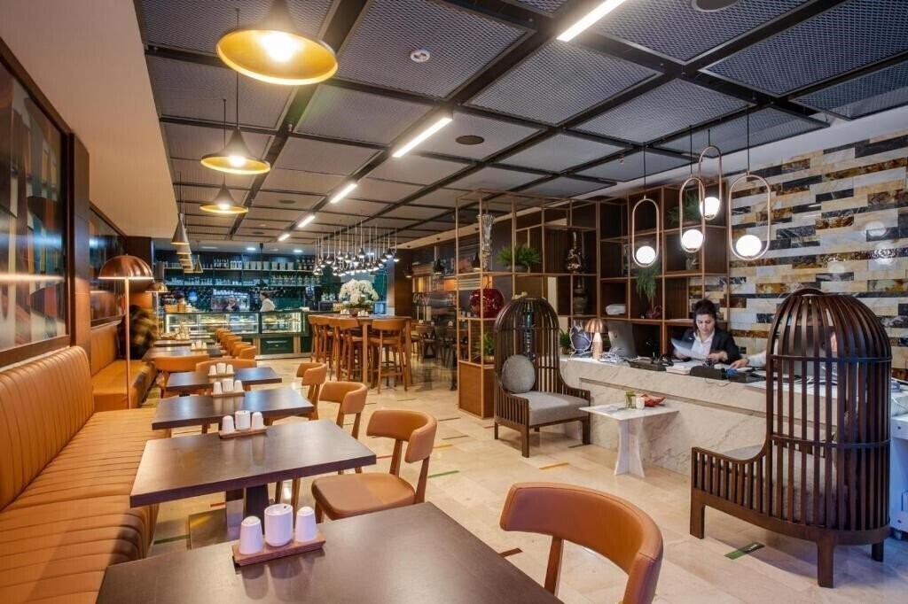 Фотографія Rox Hotel Ankara 3*