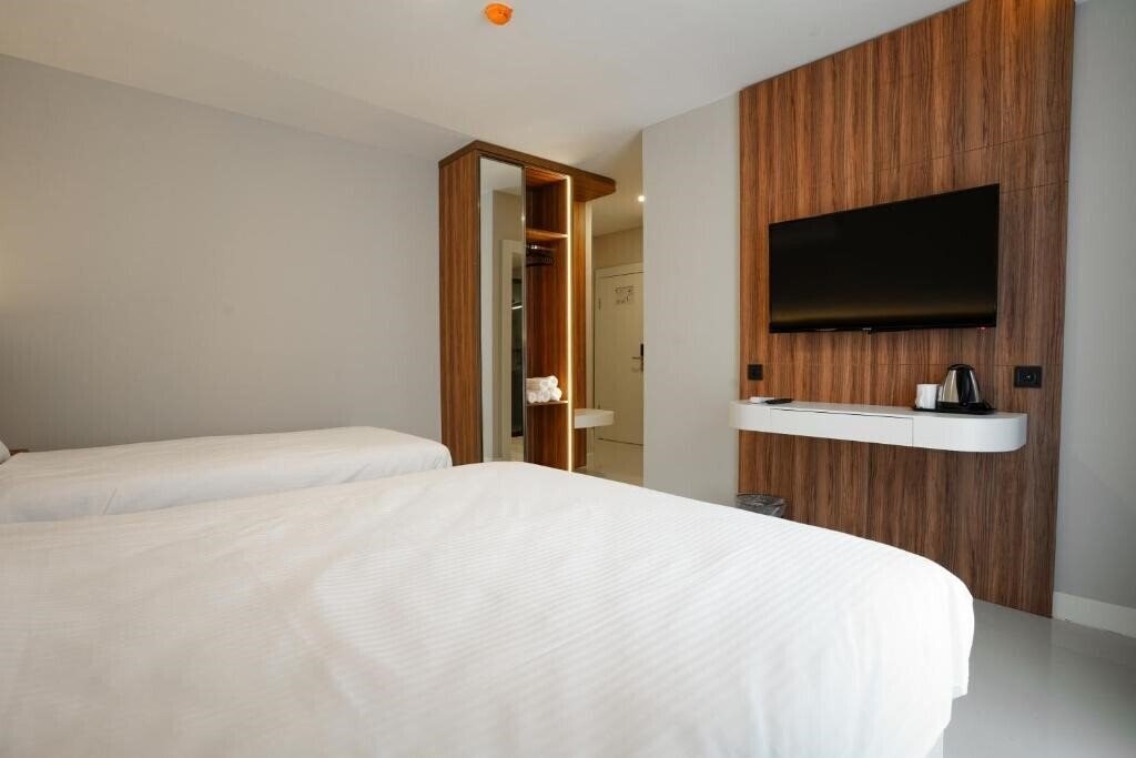 Obraz Joyful Hotel (ex. Inn 65 Budget) 3*