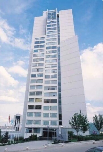 Hotel Capital Plaza Hotel 4*