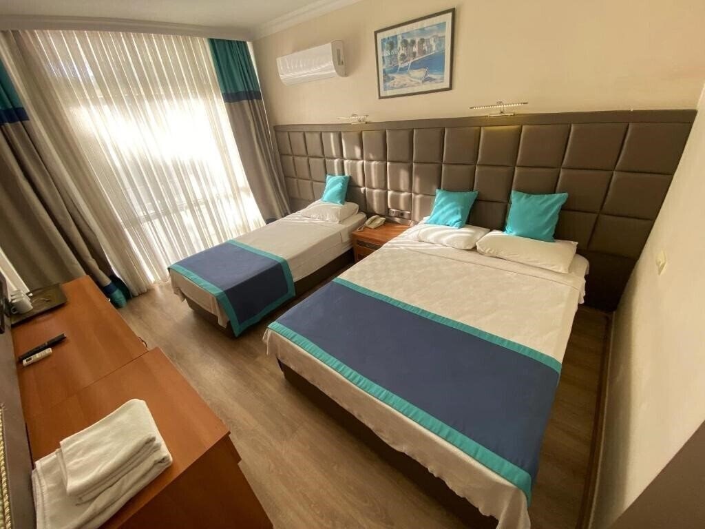 Фото Prima Hotel 3*