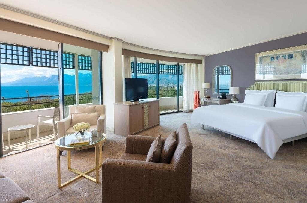 Zdjęcie Rixos Downtown Antalya - The Land Of Legends Access (ex. Sheraton Voyager Antalya Hotel) 5*