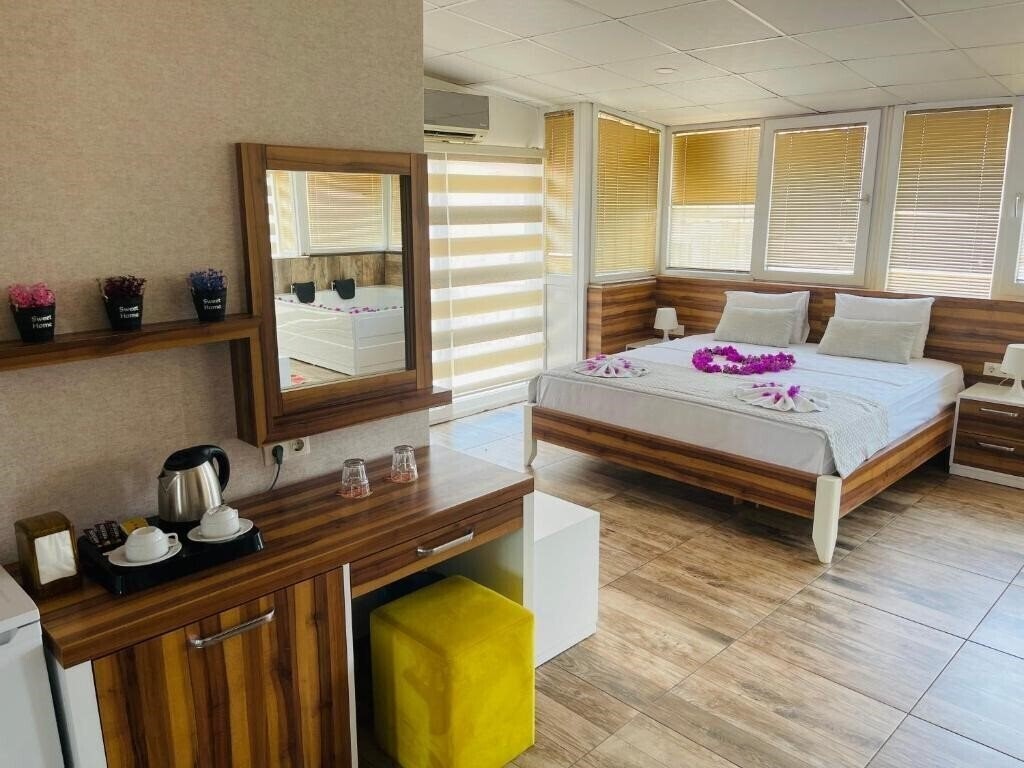 Zdjęcia Ale Park Hotel & Apartments (ex. Ata-K, Ales Park Hotel) 3*