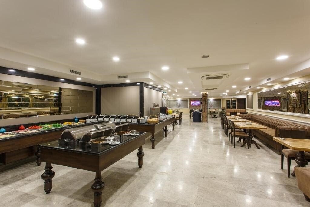 Zdjęcie Antroyal 3*