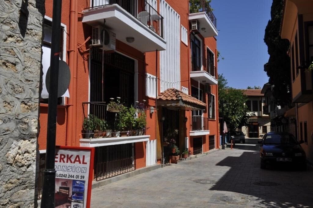 Готель Erkal Pansion 3*