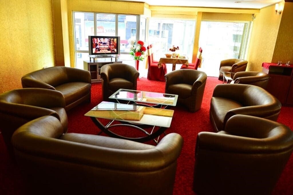 Zdjęcie Kivrak Hotel 3*