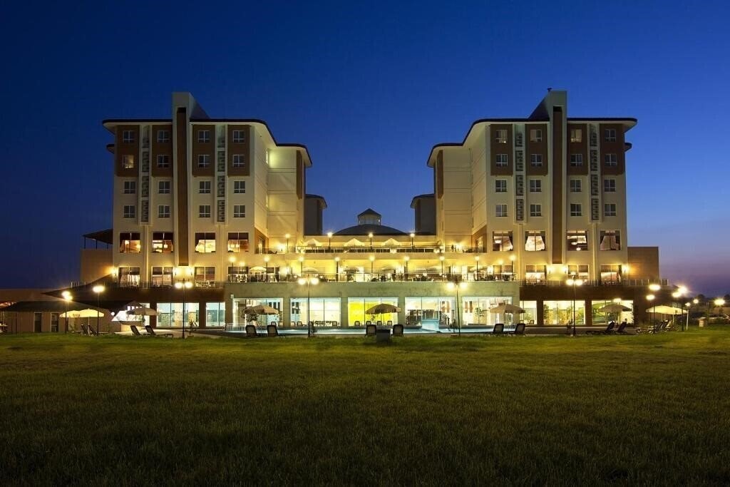 Отель Sandikli Thermal Park Hotel 5*