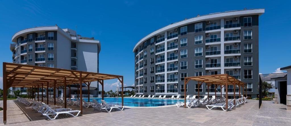 Картинка Jura Hotels Lara (ex. Royal Towers Hotel Lara, Prado Family Lara, Palmet Family Lara, Armas Sunrise Lara) 5*