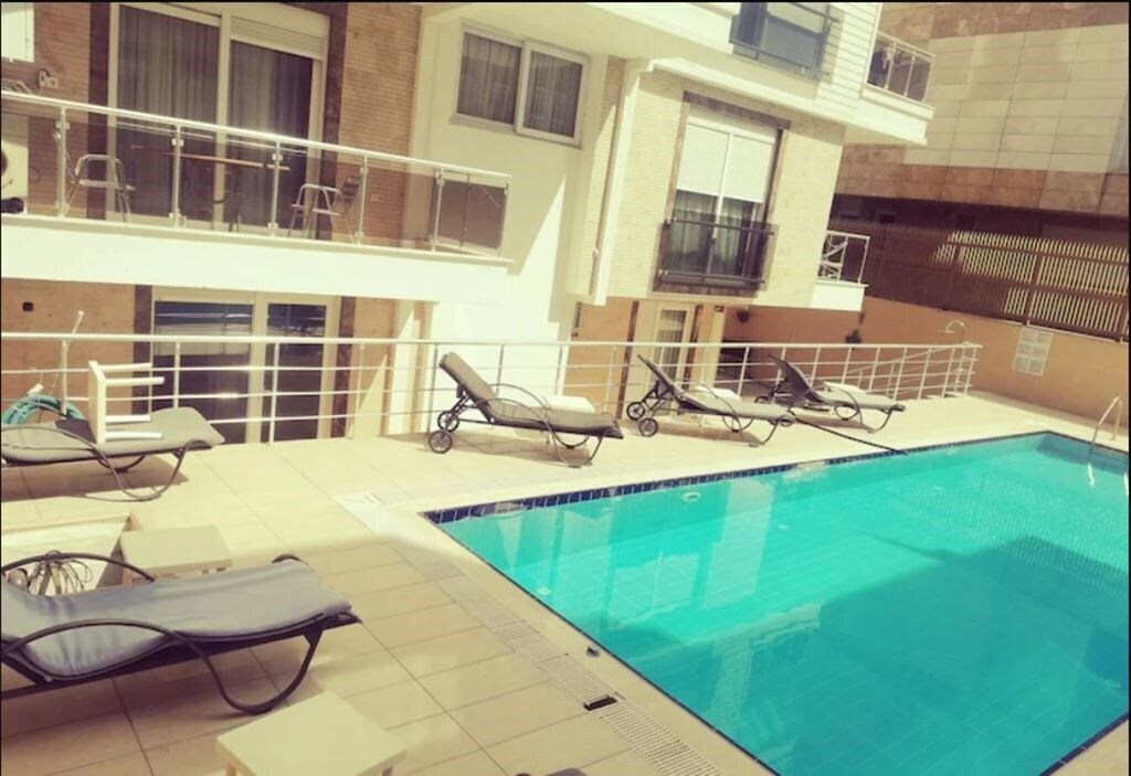 Obraz Neva Suite Hotel (ex. Mustang Suite Hotel) 2*