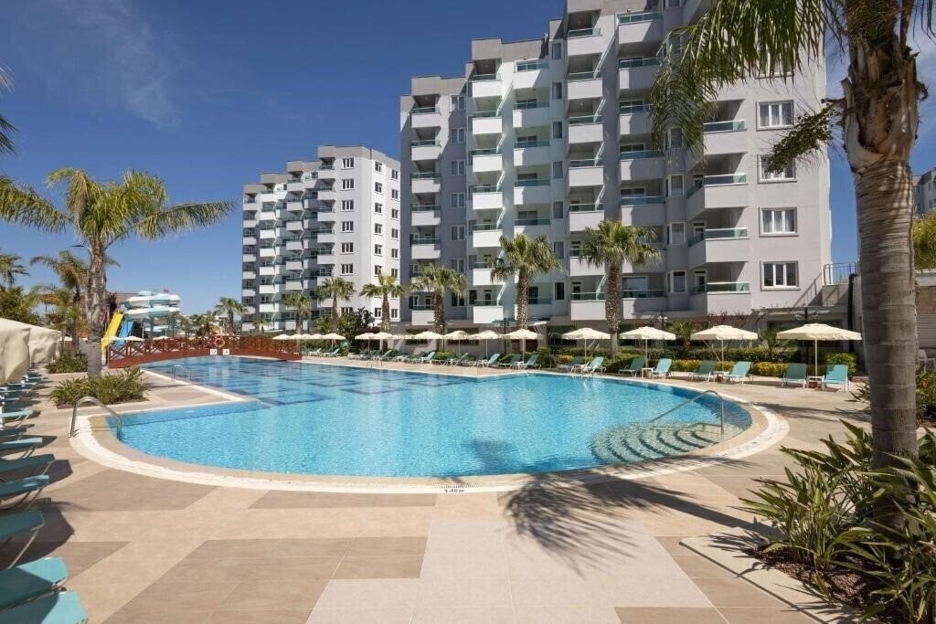 Отель Wyndham Garden Lara (ex. Lara Family Club) 4*