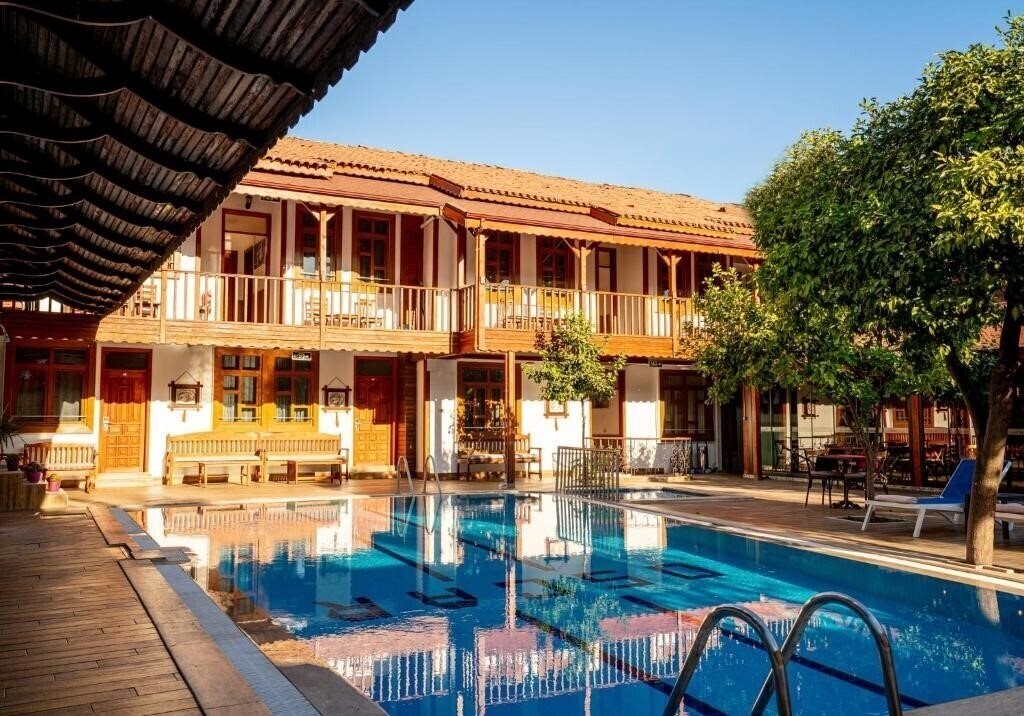 Zdjęcie Oscar Garden Hotel 2*