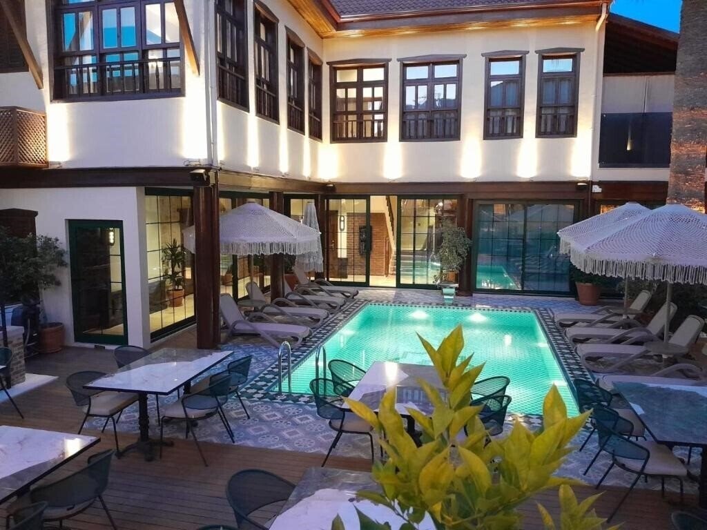 Hotel Belmondo Suites (ex. Belmondo Suites Old Town Antalya) 3*