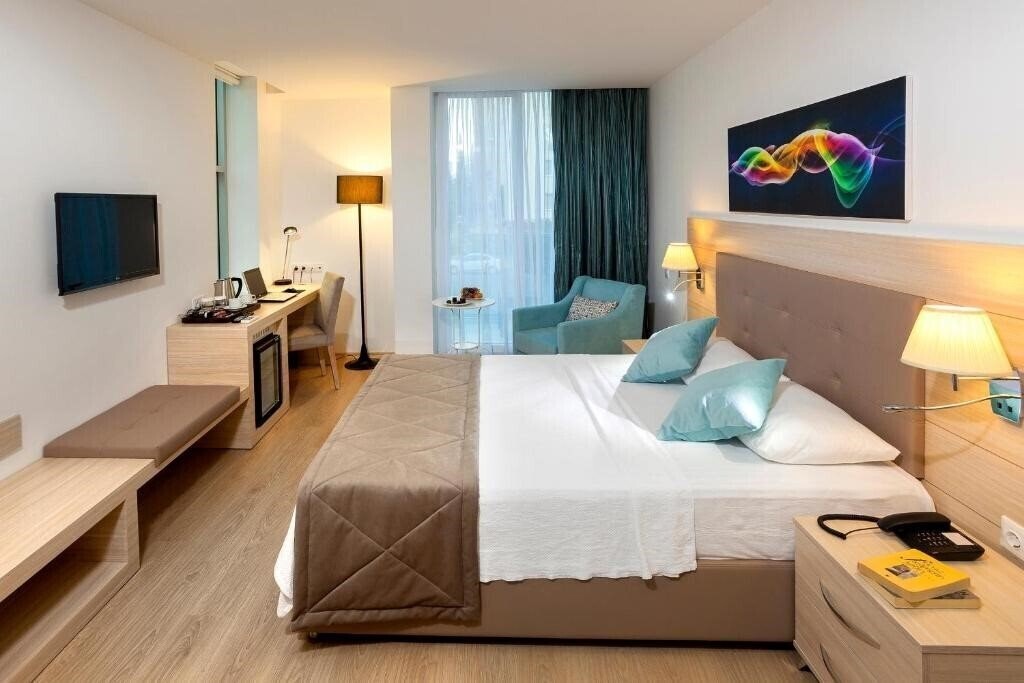 Zdjęcia The Room Hotel & Apartments (ex. Room Hotel) 4*