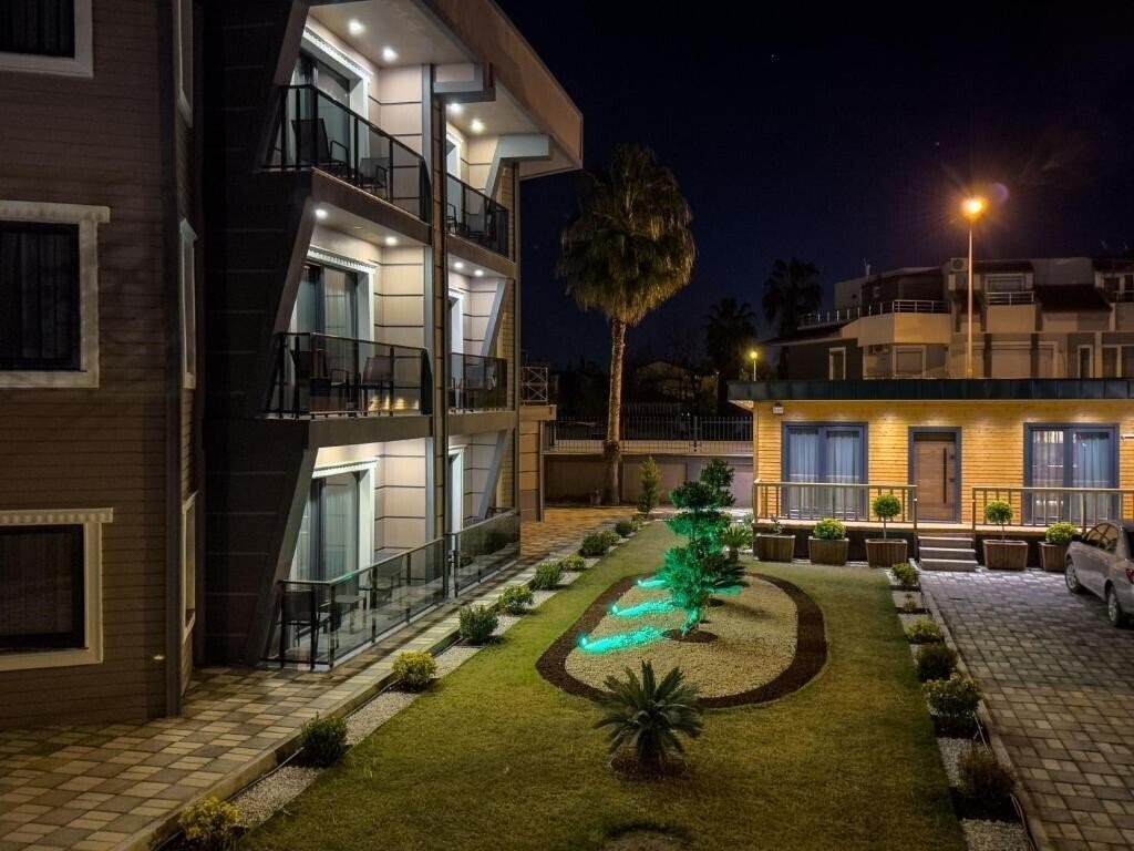 Отель Belek 07 Luxury Suites Only For Family 4*