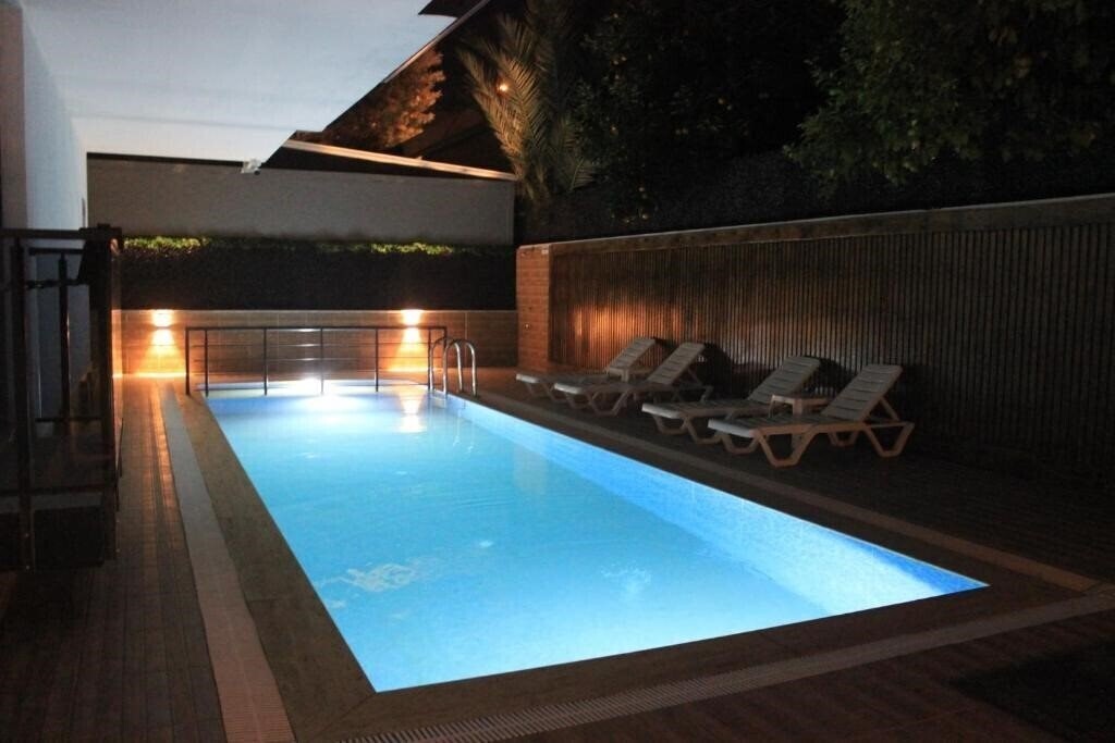 Фотографія Retro Star Suites 3*