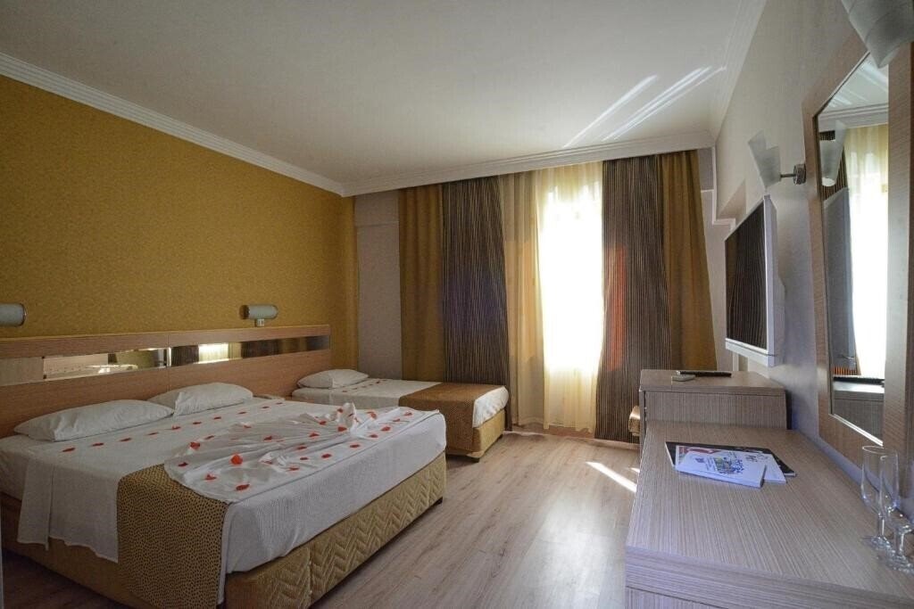 Фотографія Golden Ring Hotel 4*