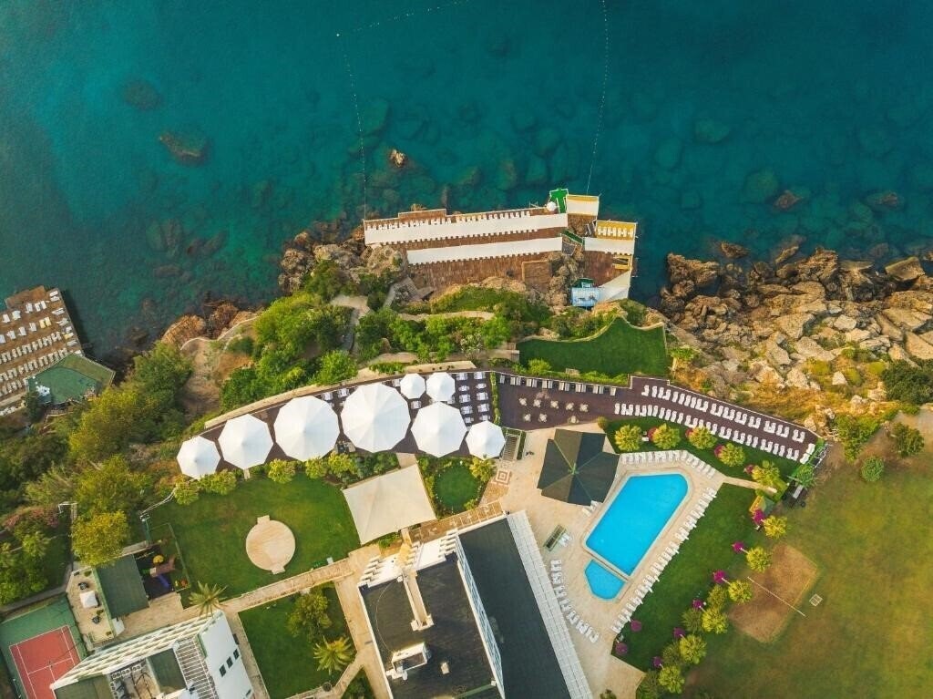 Hotel Club Hotel Falcon 4*