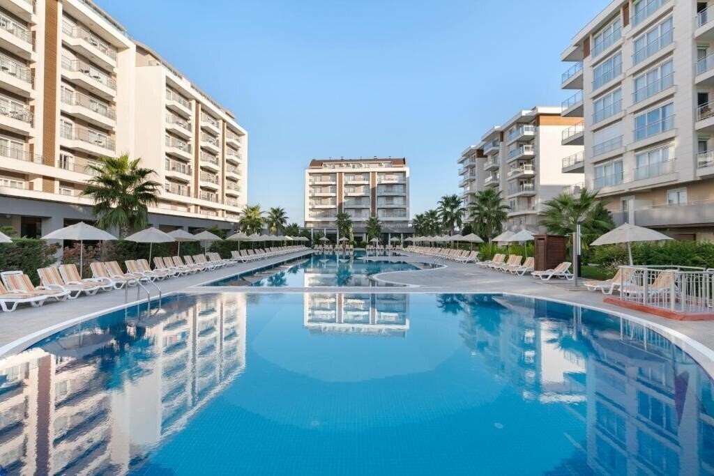 Зображення Greenwood Suites Resort 5*