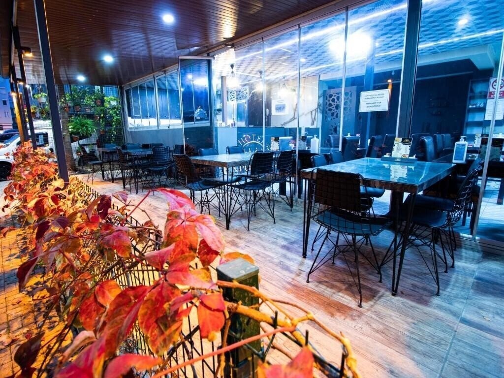 Hotel Exporoyal Hotel 3*