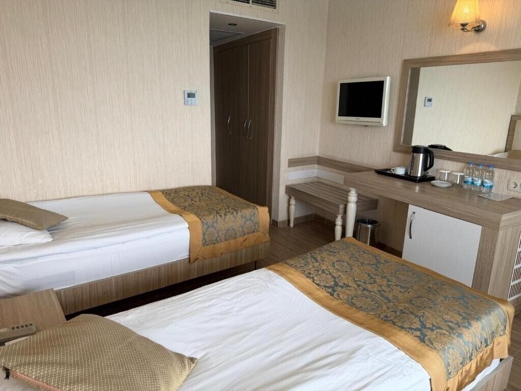 Hotel Cender Hotel 4*
