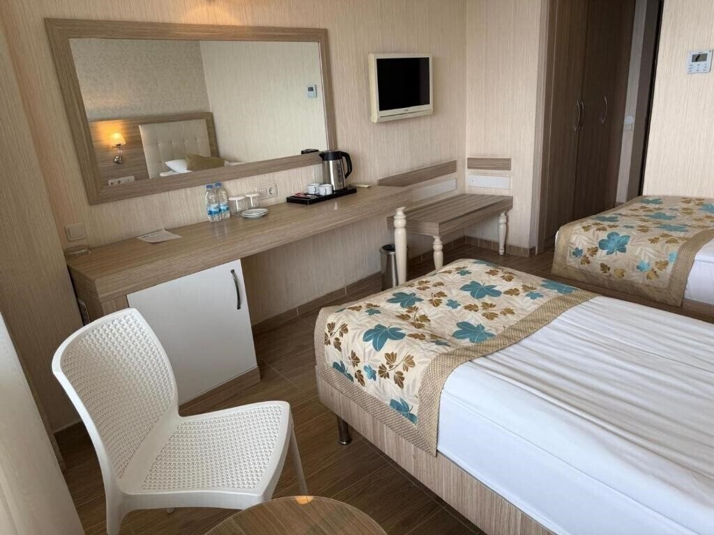 Zdjęcie Cender Hotel 4*