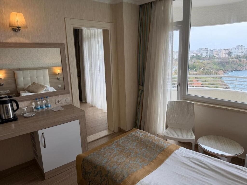 Obraz Cender Hotel 4*