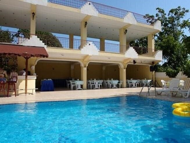 Готель Yellow Stars Hotel 3*