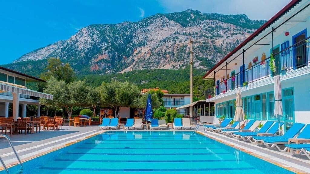 Готель Get Enjoy Hotel (ex. Matiate Hotel) 4*