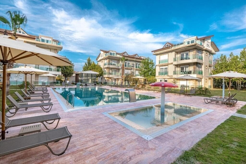 Hotel Belek Deluxe Suit 4*