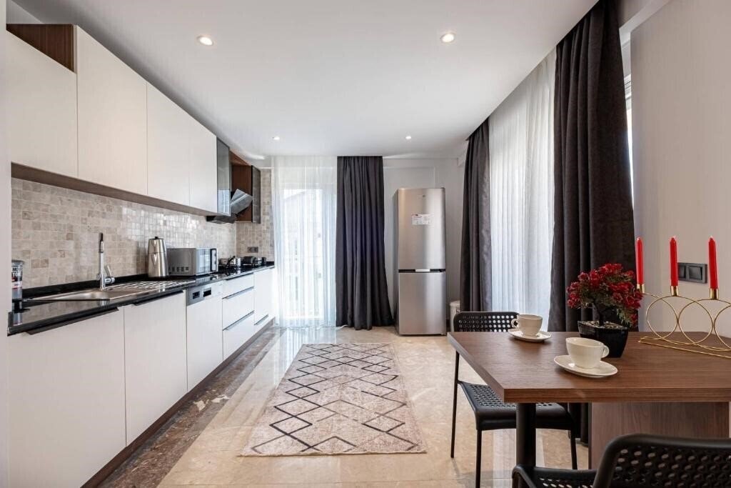 Zdjęcie Belek Deluxe Suit 4*