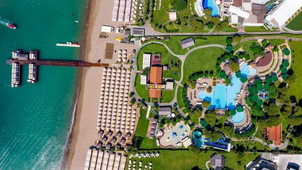 Готель Gloria Verde Resort (ex. Gloria Verde Resort & SPA) 5*