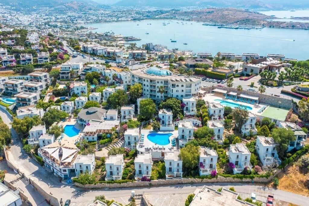 Готель Riva Bodrum (ex. Smartline Riva) 4*