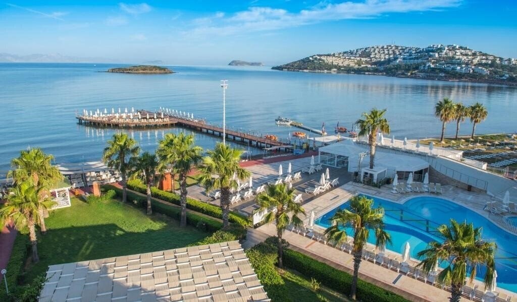 Изображение Azure by Yelken Hotel (ex. Grand Park Bodrum) 5*