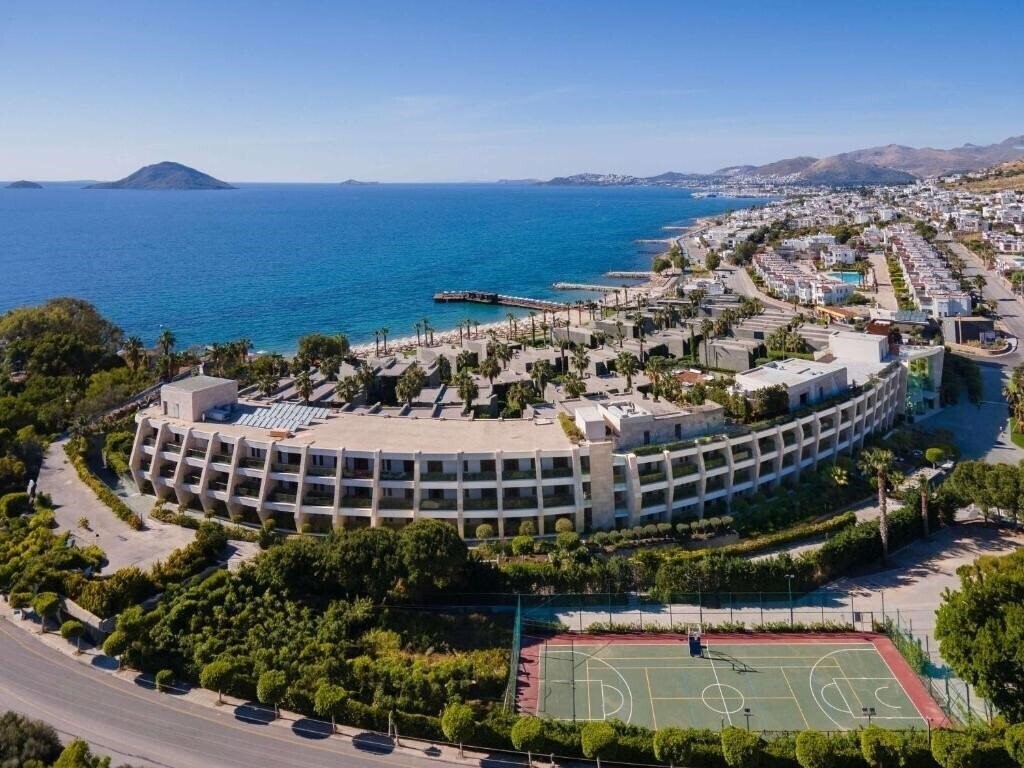 Фотографія Swissotel Resort Bodrum Beach 5*