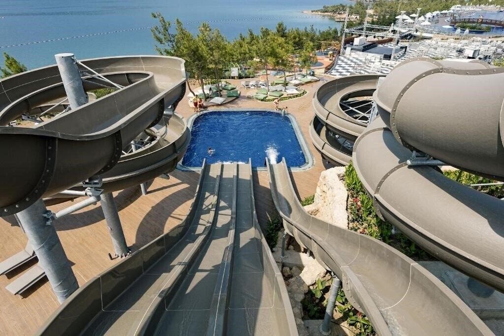 Фотографія Titanic Deluxe Bodrum 5*
