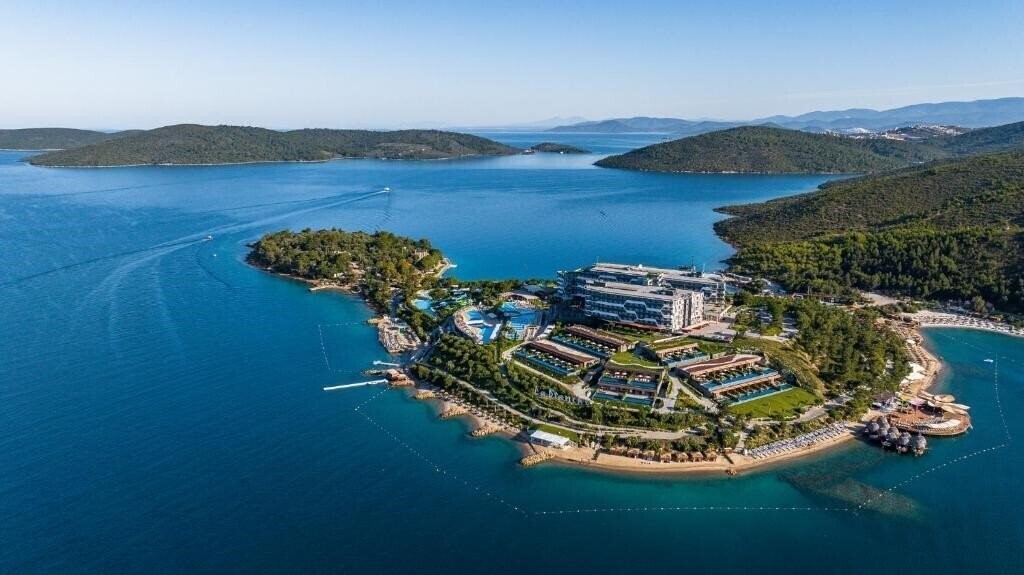 Готель La Blanche Island Bodrum (ex. Amara Island) 5*