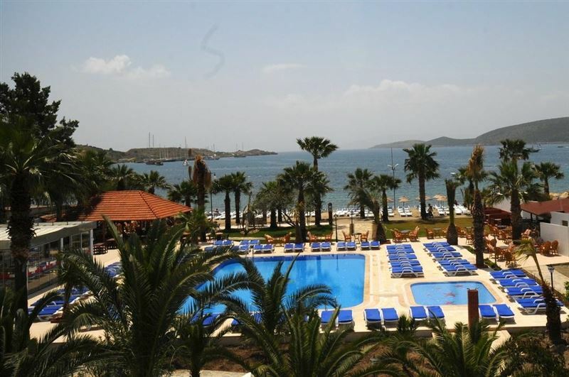 Zdjęcie Nagi Beach Hotel 3*