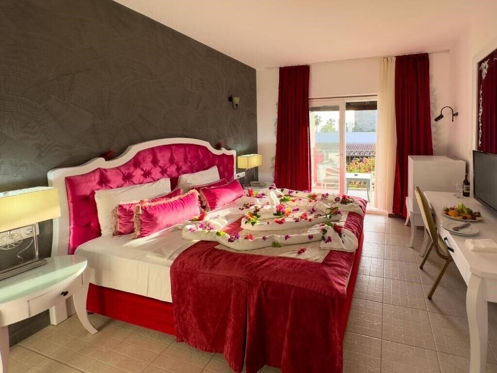 Zdjęcia Tiana Beach Hotel (ex. Serene Beach Resort, Rana Beach) 3*