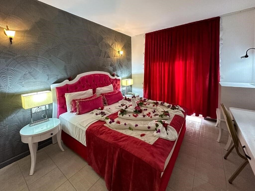 Zdjęcie Tiana Beach Hotel (ex. Serene Beach Resort, Rana Beach) 3*