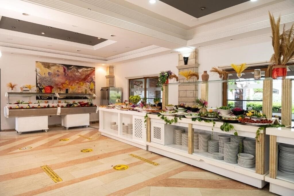 Zdjęcie Tiana Beach Hotel (ex. Serene Beach Resort, Rana Beach) 3*