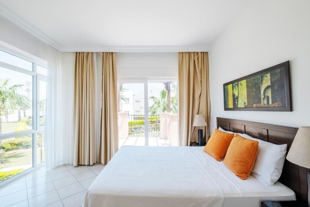 Zdjęcia Clc World Apollonium Spa & Beach Resort 4*