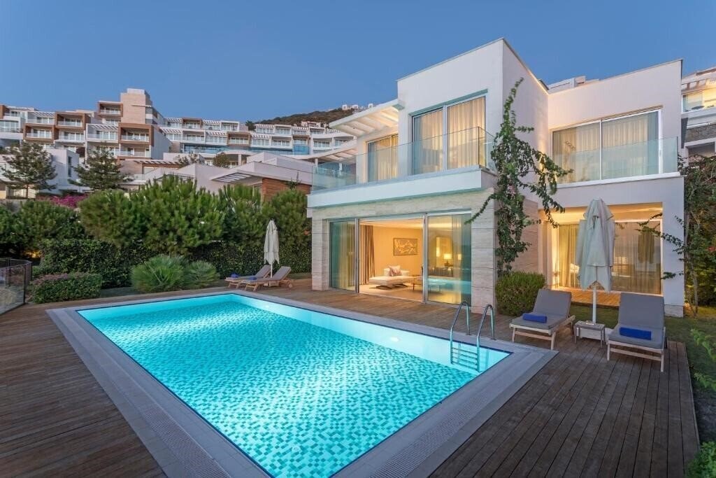 Отель Sirene Luxury Bodrum (ex. Jw Marriott Bodrum) 5*