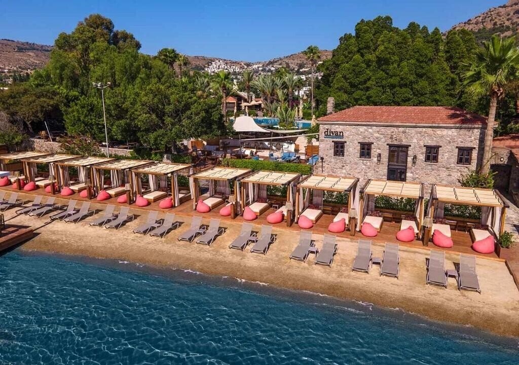 Готель Divan Bodrum 5*
