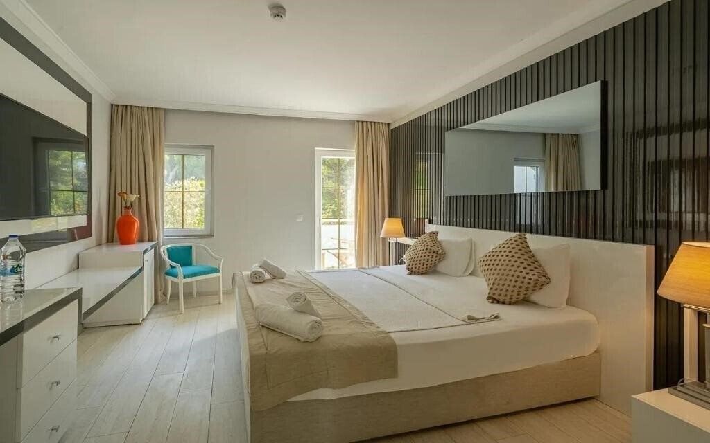 Obraz Bodrum Golden Beach Hotel (ex. Golden Beach Bodrum by Jura, Golden Beach Resort & SPA, Golden Beach ) 4*