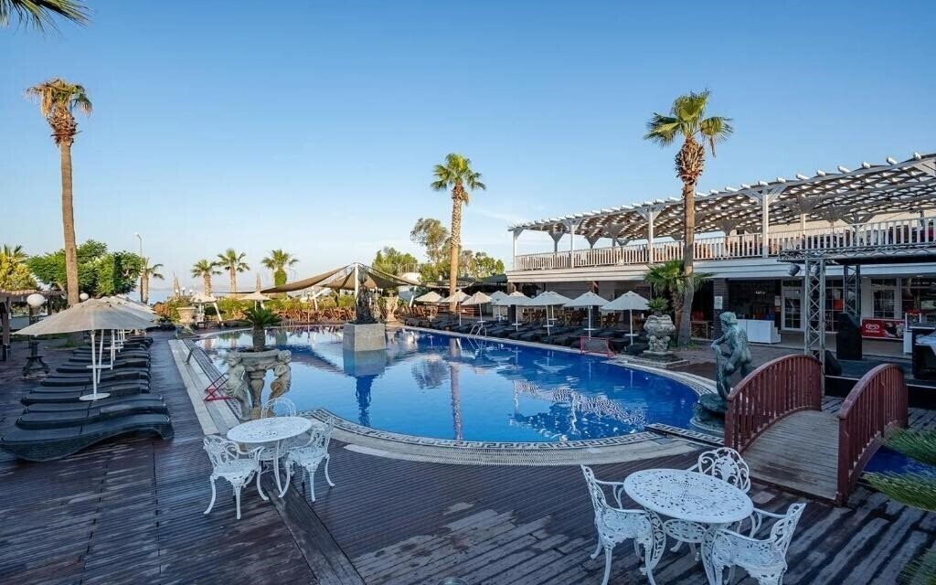 Zdjęcie Bodrum Golden Beach Hotel (ex. Golden Beach Bodrum by Jura, Golden Beach Resort & SPA, Golden Beach ) 4*