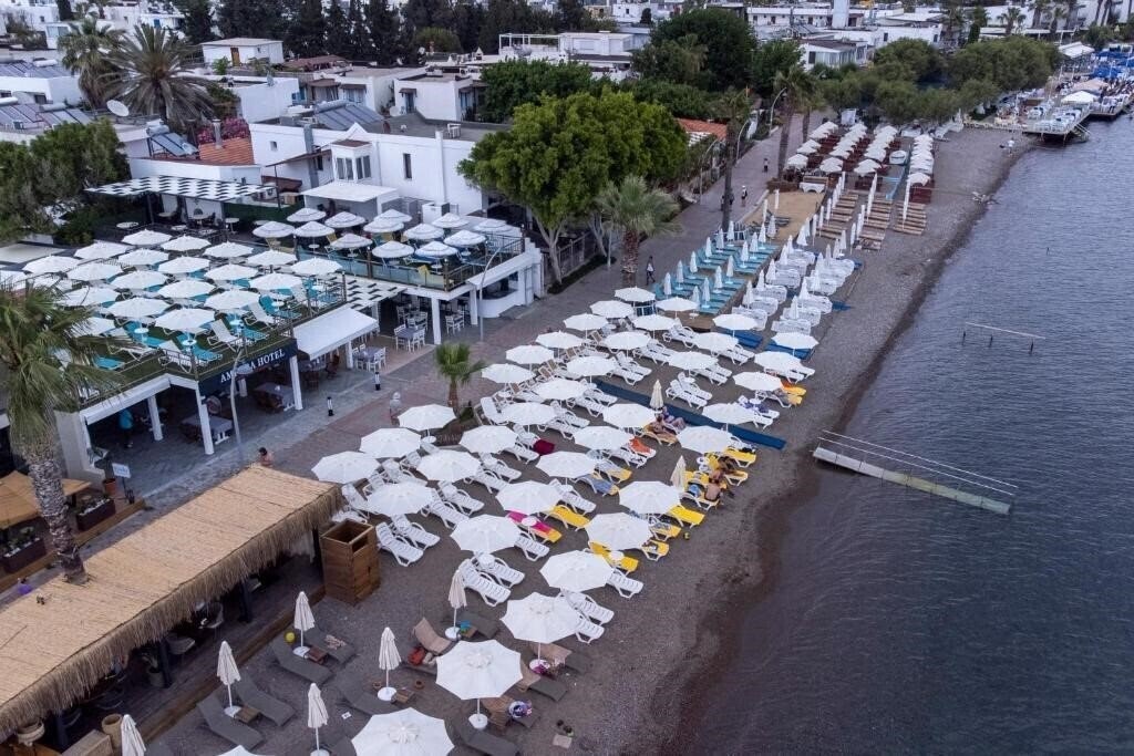 Hotel Amfora Otel 3*