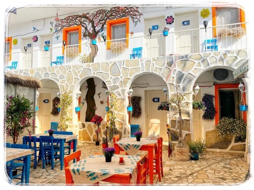 Hotel Bodrum Sade Butik Pansiyon (ex. Bodrum Sade Pension, Sade Butik Otel, Sade Boutique Hotel) 3*