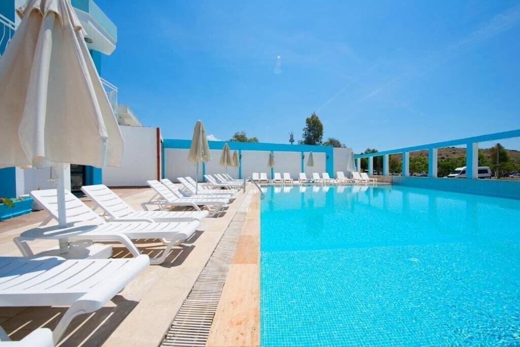 Зображення Mira Beach Resort Bodrum 4*
