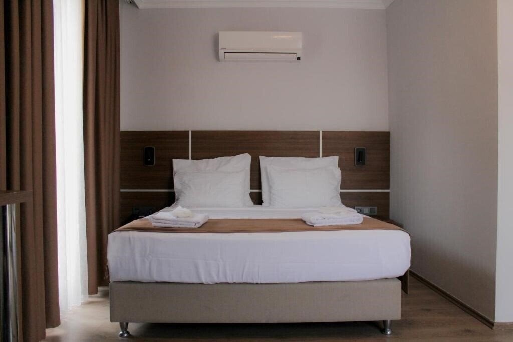 Zdjęcie Gulluk Life Hotel 3*