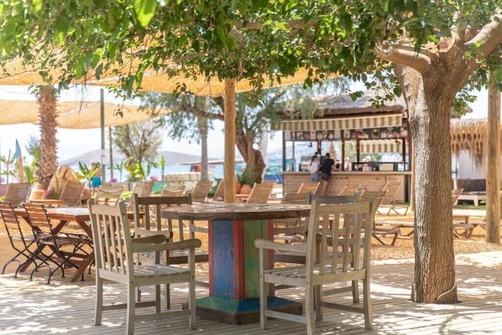 Картинка Kefi Beach & Suites 4*