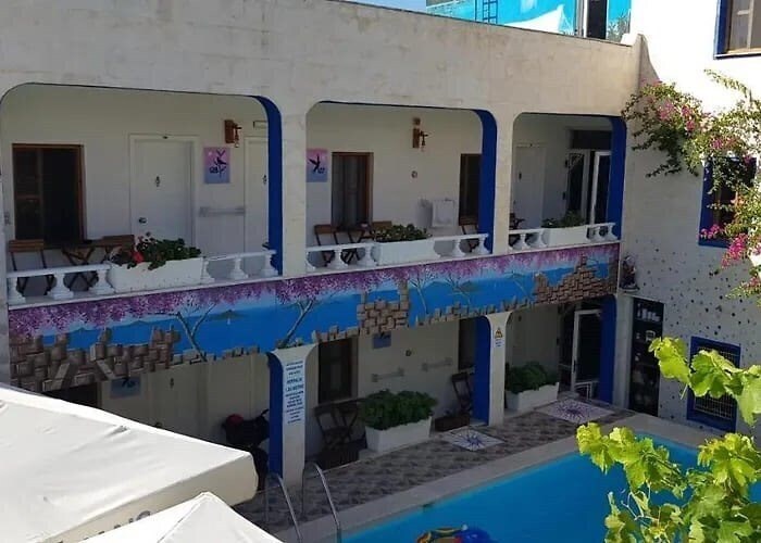 Фото Hakan Hotel Bitez 3*